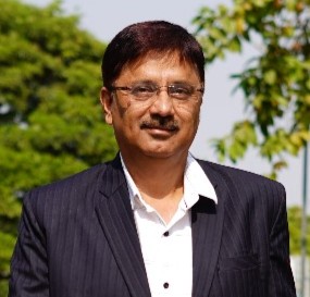 Dr. Mahesh Vanjani